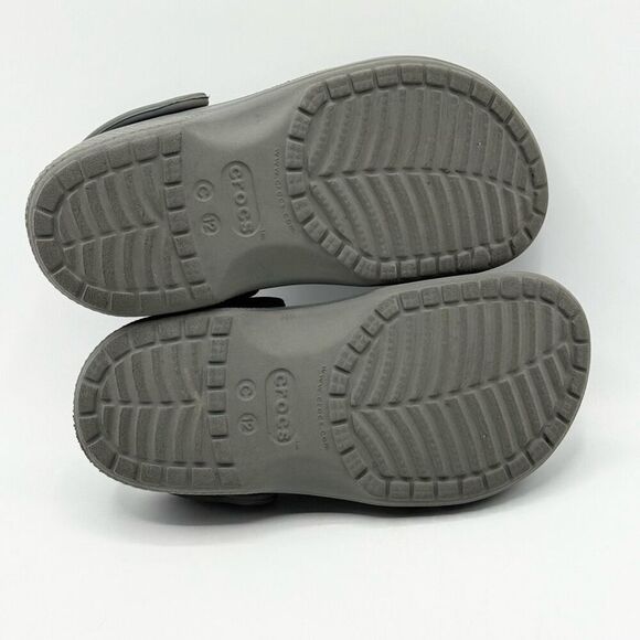 Crocs Gray Sandals with Misc Jibbitz - Big Kid C12 - Picture 8 of 9